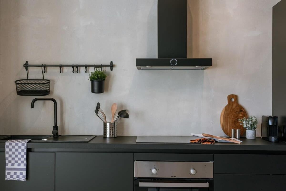 Huswell - Industrial Apartment With Terrace In Αμβέρσα Εξωτερικό φωτογραφία